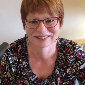 Meet your Posher, Paula